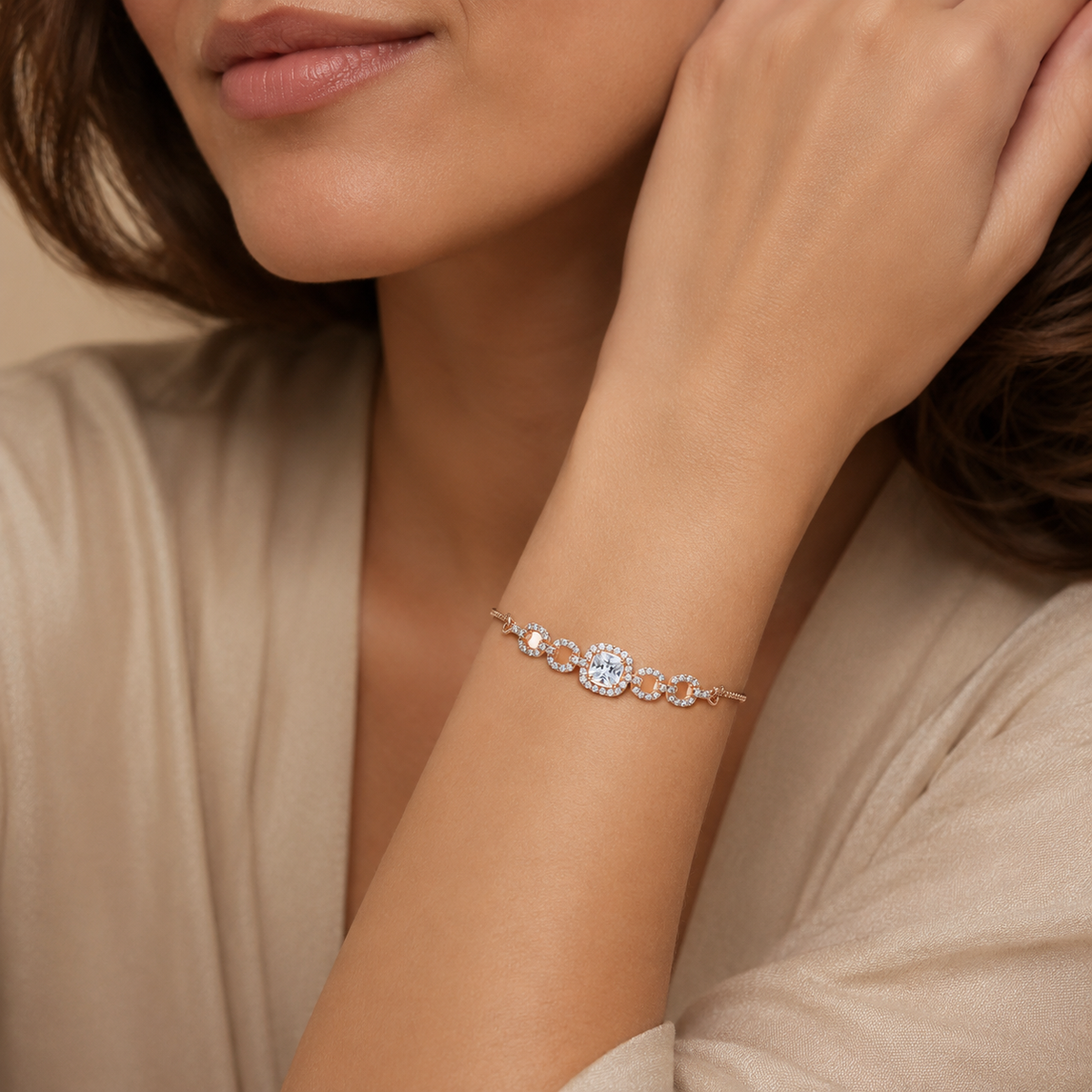 Imperial Cushion Cut Solitaire & Linked Halo Bolo Bracelet GWB-52