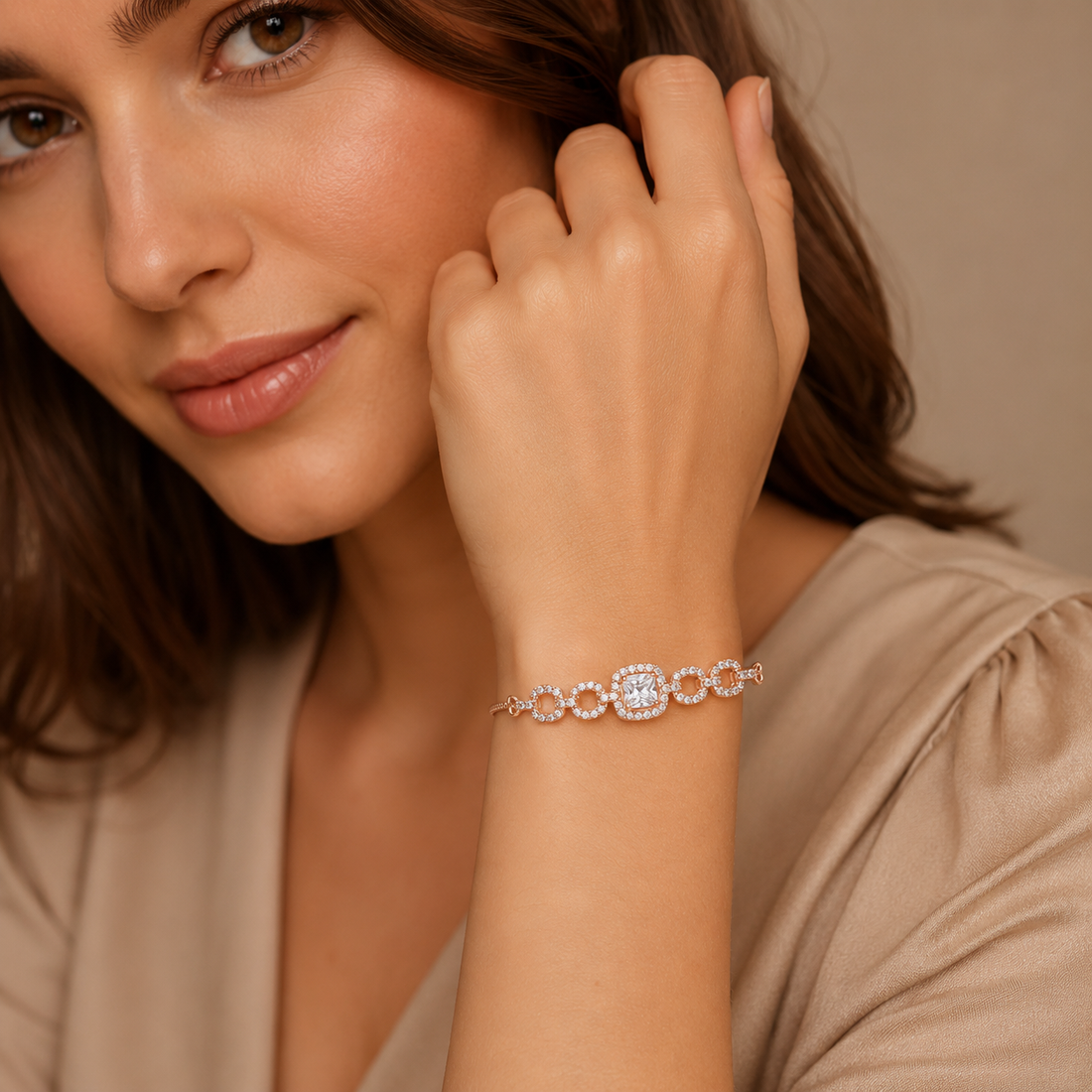 Imperial Cushion Cut Solitaire & Linked Halo Bolo Bracelet GWB-52