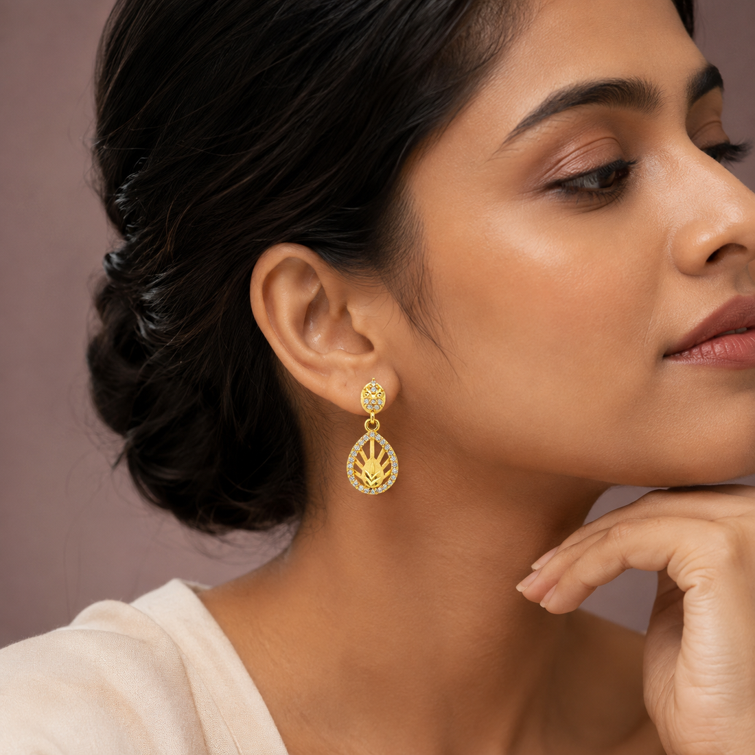 Aurelia Leaf Teardrop Earrings GWE 280