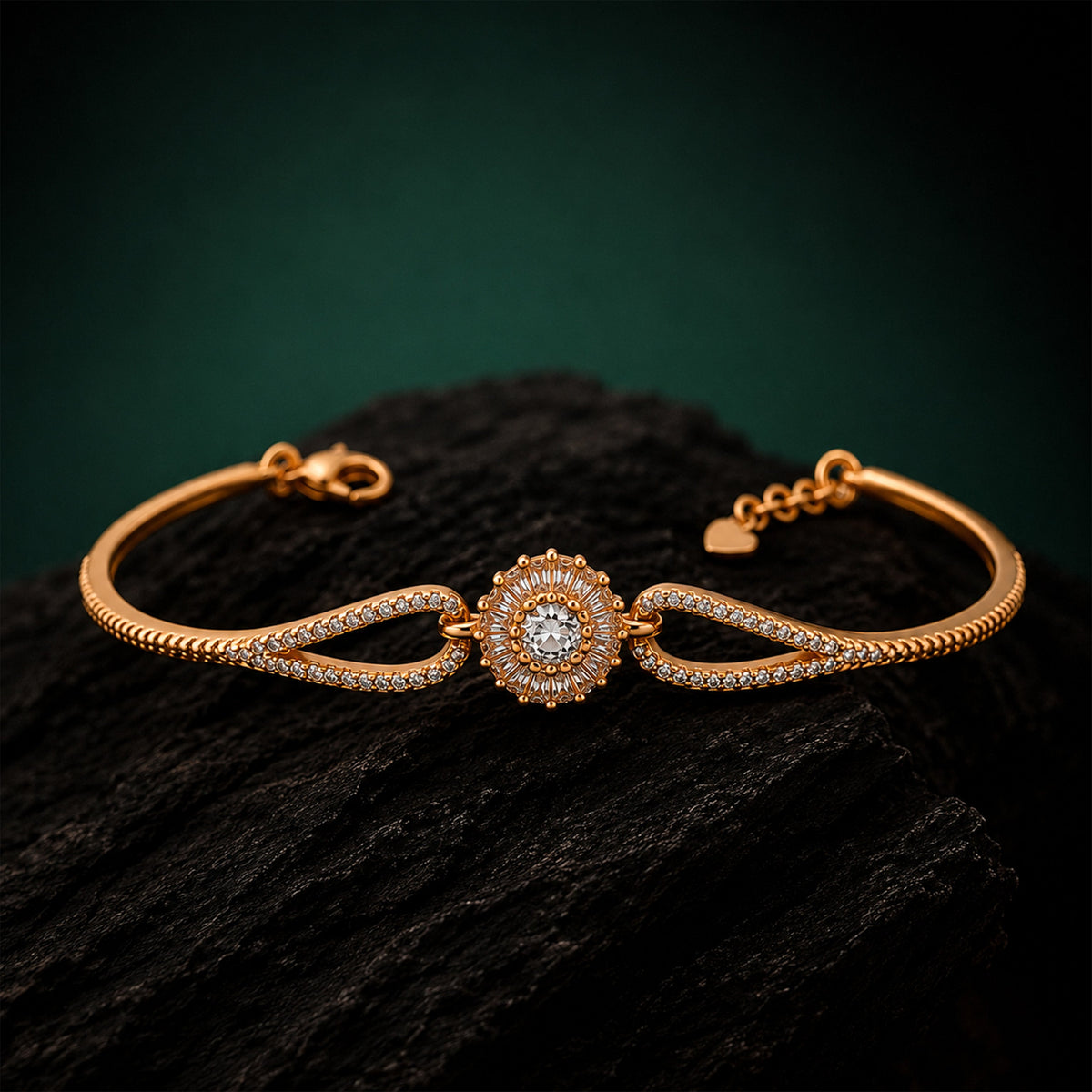 Solenne Sunburst Halo Bracelet GWB 180