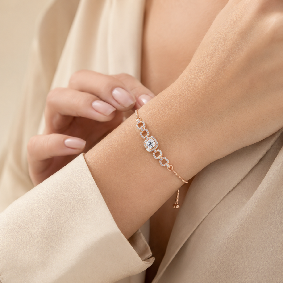 Imperial Cushion Cut Solitaire & Linked Halo Bolo Bracelet GWB-52