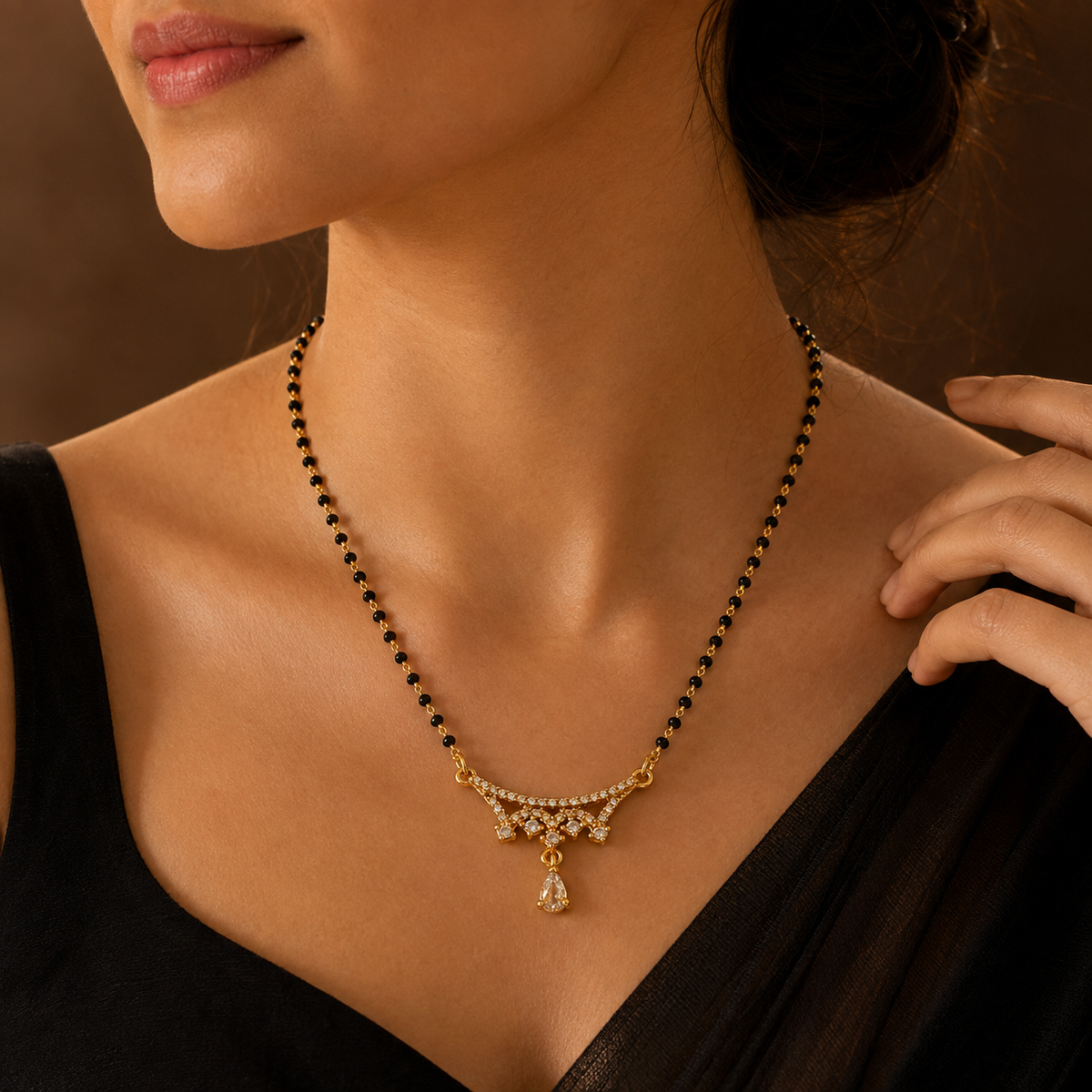 Aurevia Crystal Draped Teardrop Women’s Mangalsutra GWM 34
