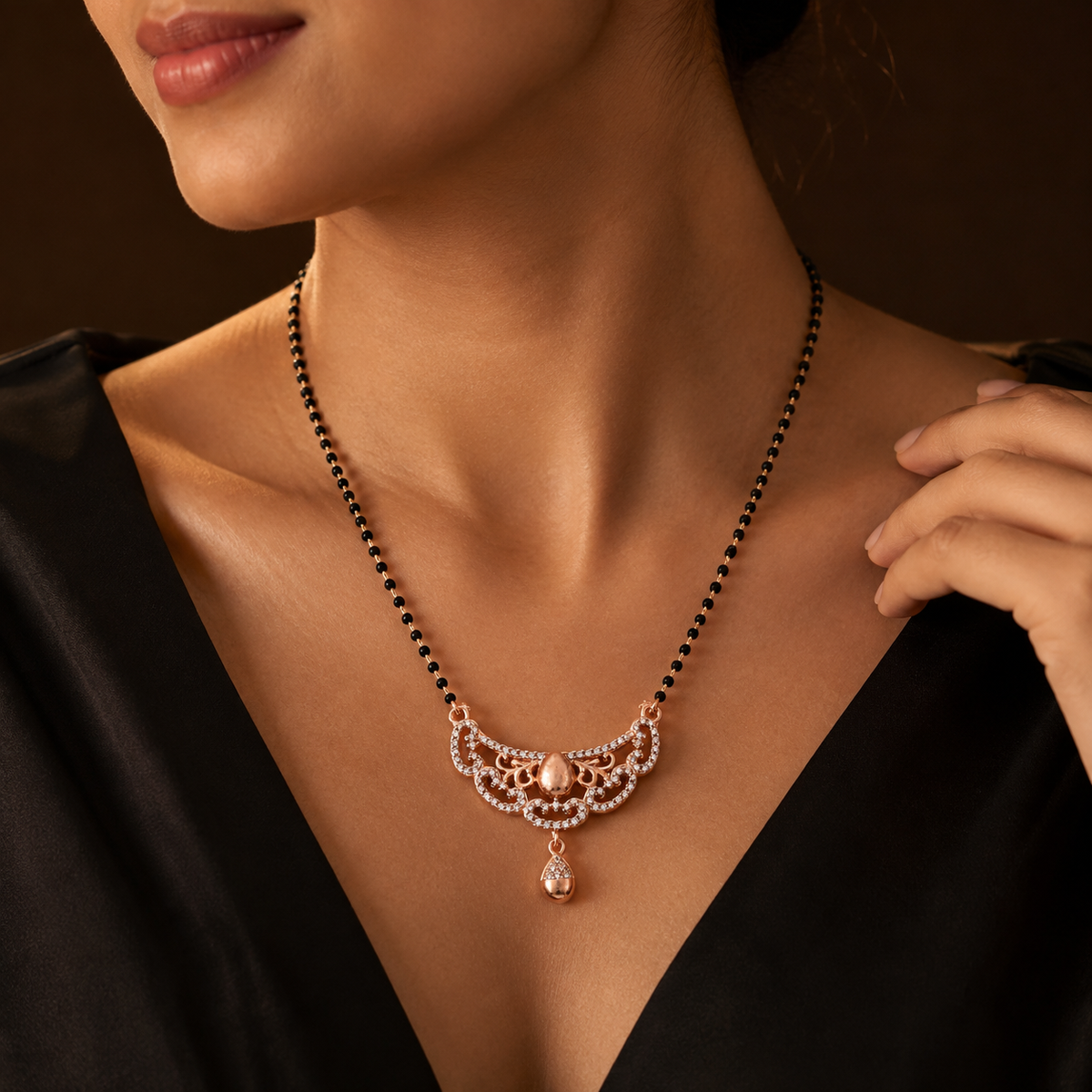 Elara Royal Drop Women’s Mangalsutra GWM 42