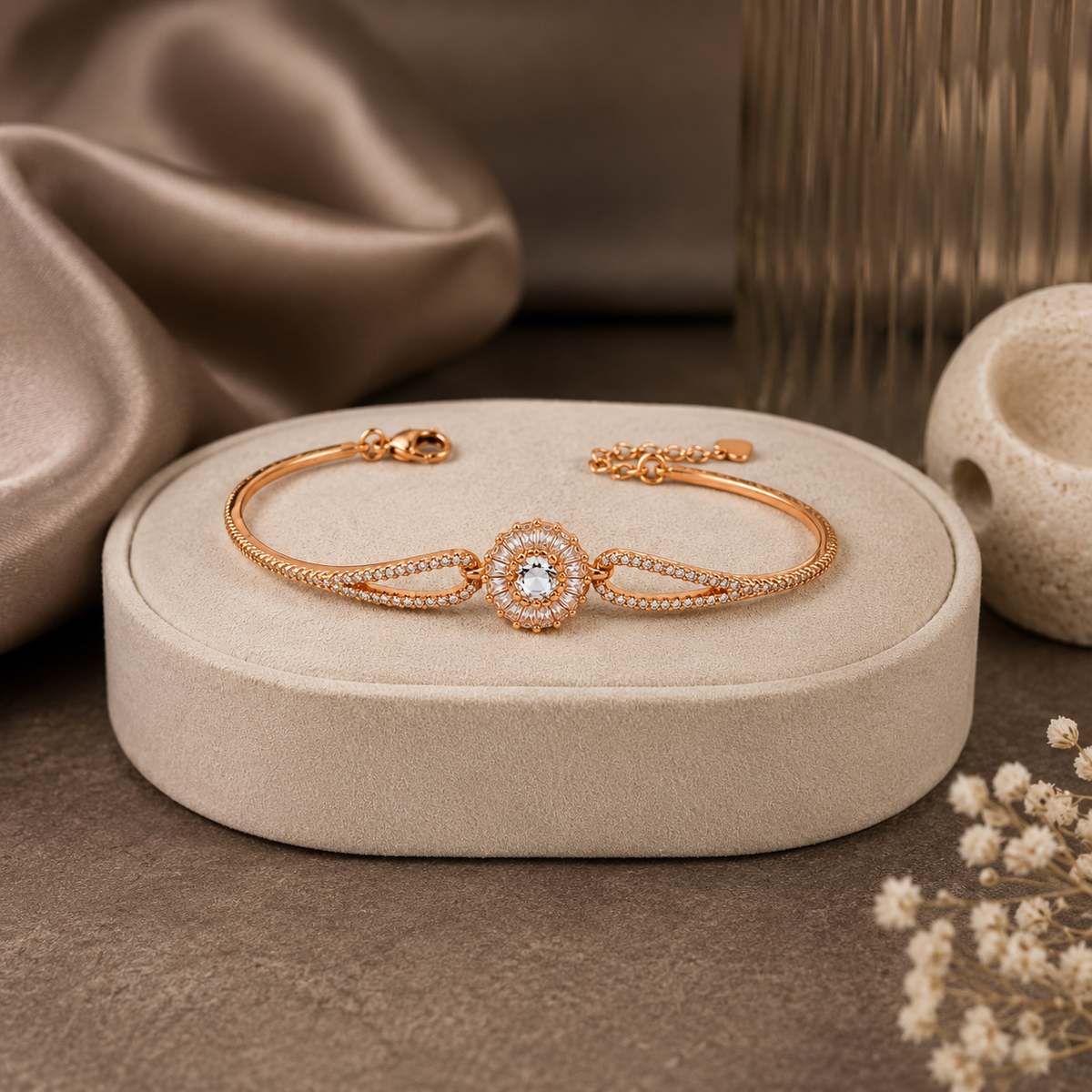 Solenne Sunburst Halo Bracelet GWB 180