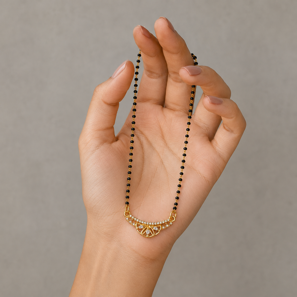Aurelia Fan Crystal Women’s Mangalsutra GWM 38