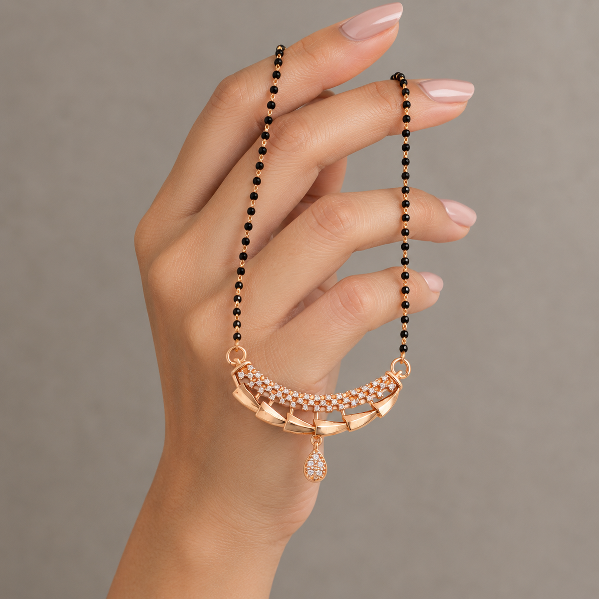 Elvina Arc Drop Women’s Mangalsutra GWM 44