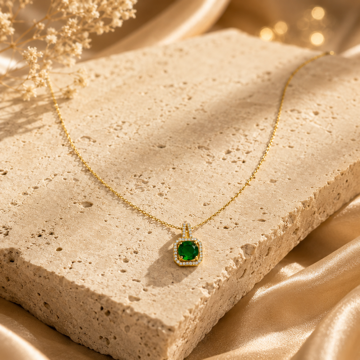 Verdant Halo Women’s Necklace GWN 157