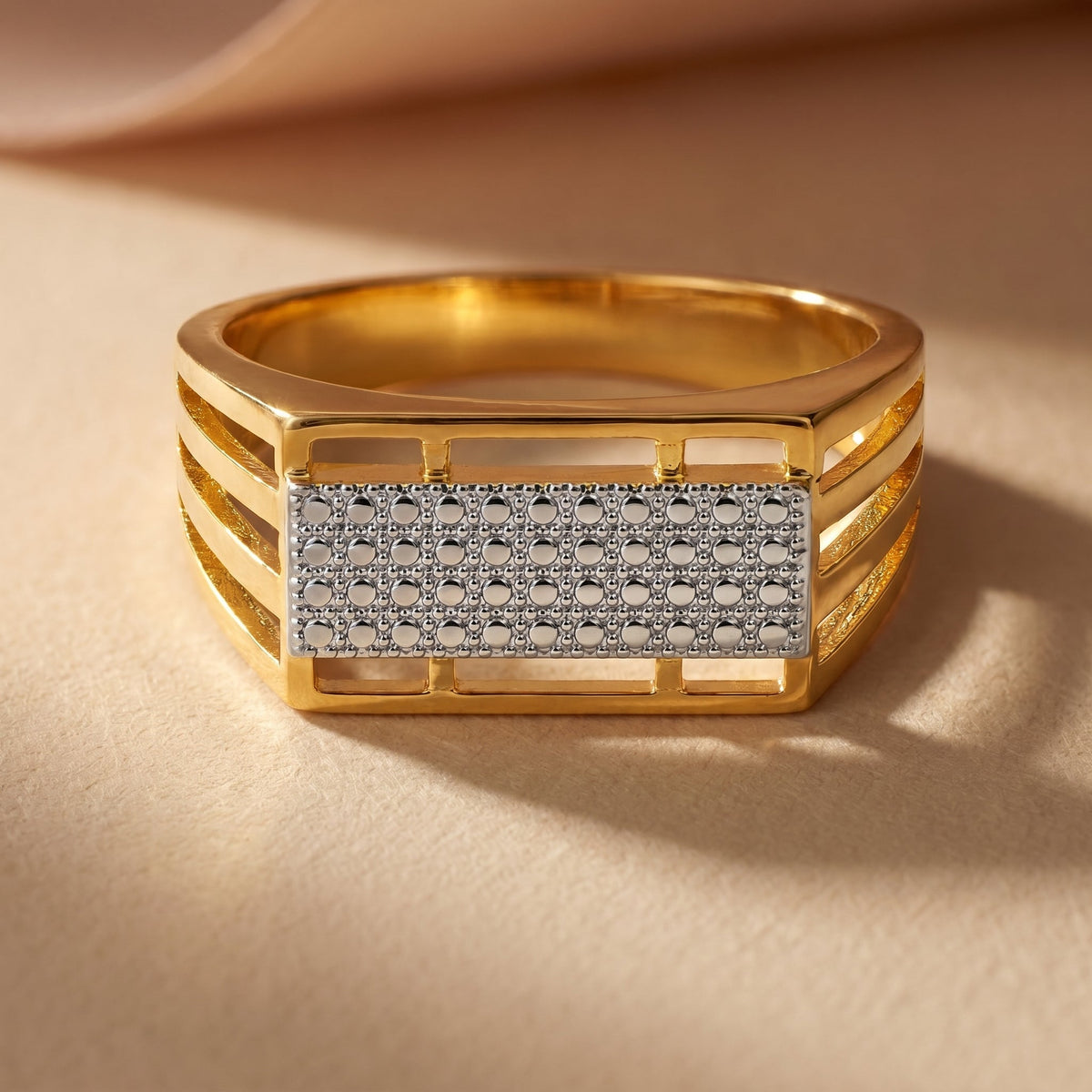 Regal Grid Men’s Ring GMR 32