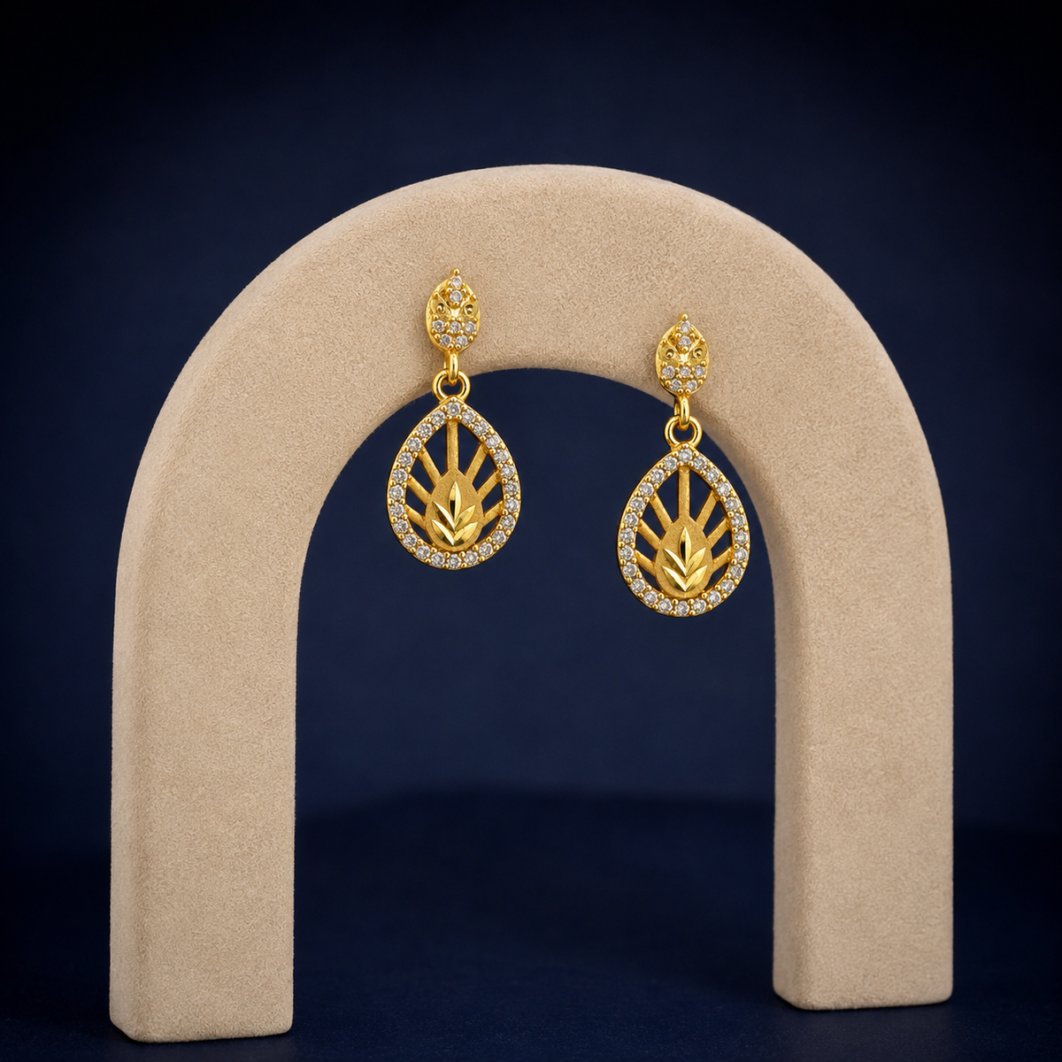 Aurelia Leaf Teardrop Earrings GWE 280