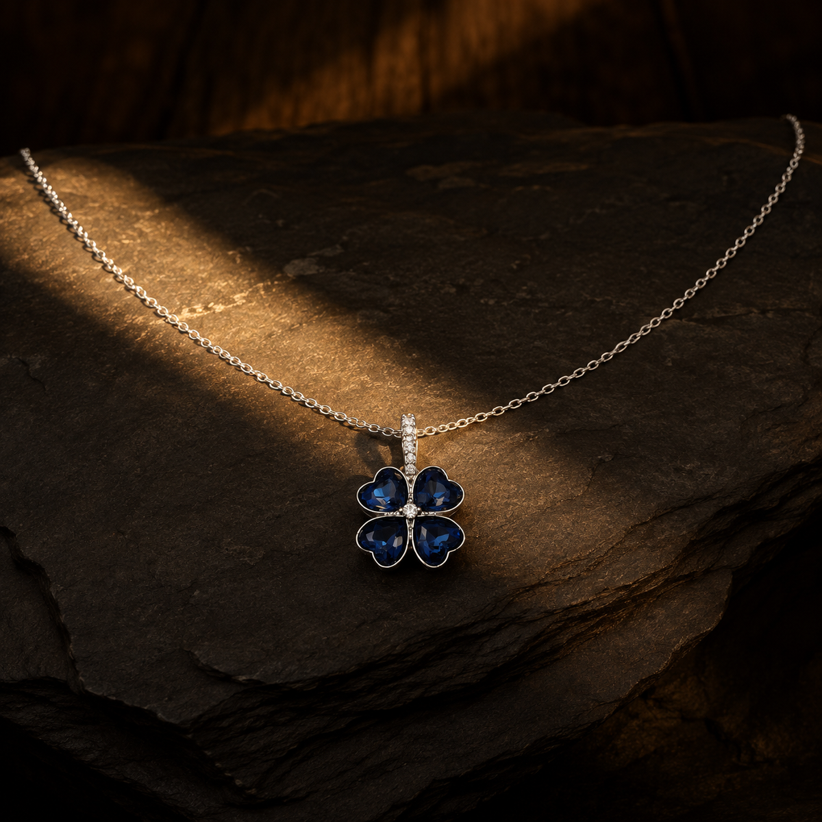 Sapphire Clover Women’s Necklace GWN 162