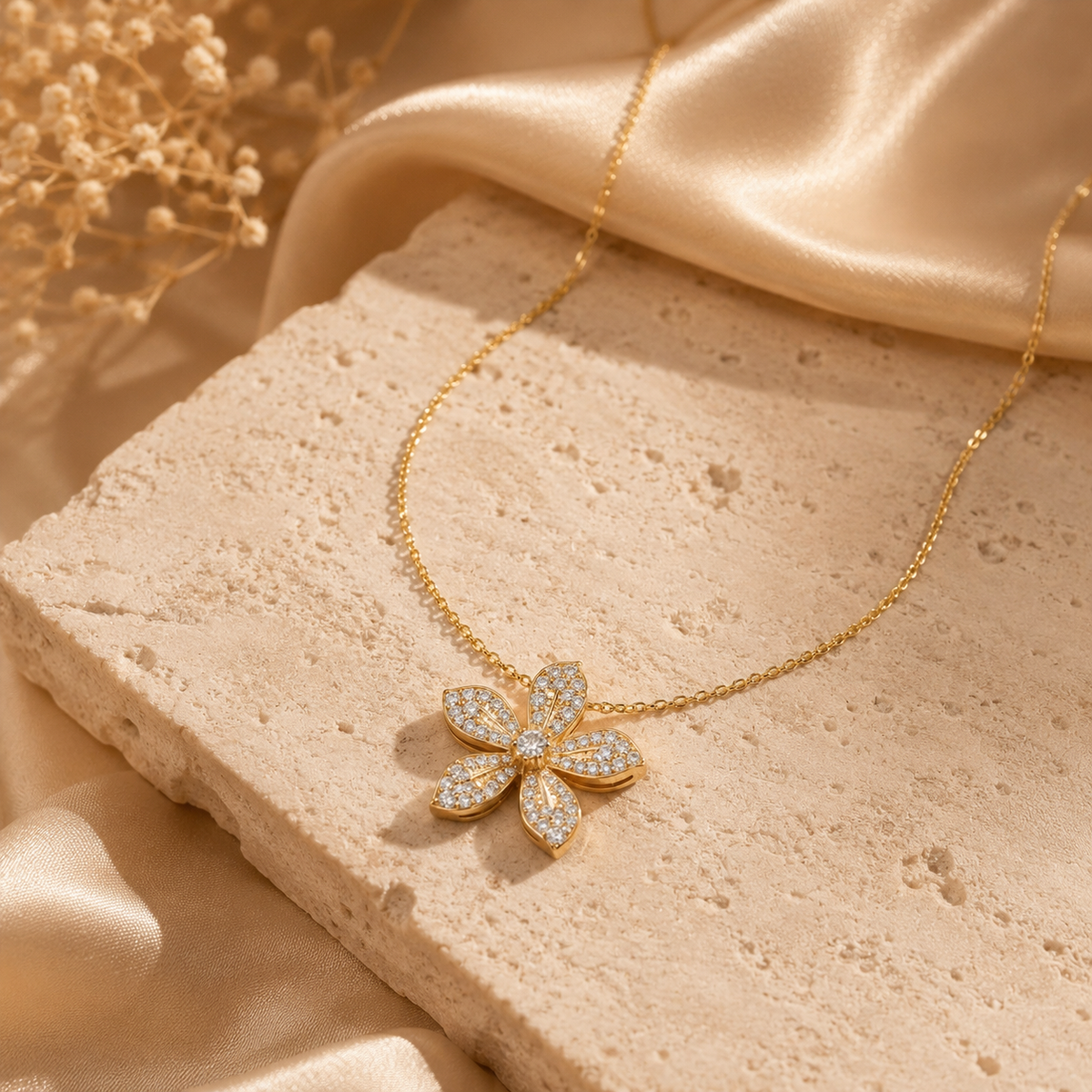 Lumière Bloom Women’s Necklace GWN 144