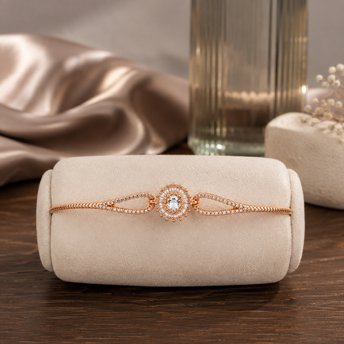 Solenne Sunburst Halo Bracelet GWB 180