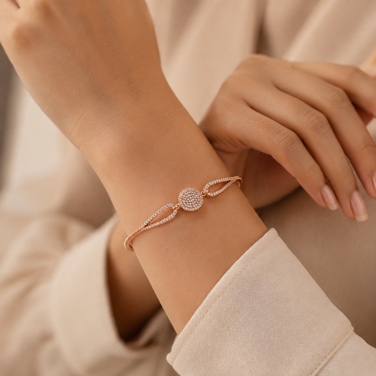 Aurelia Halo Rose Gold Bracelet GWB 175