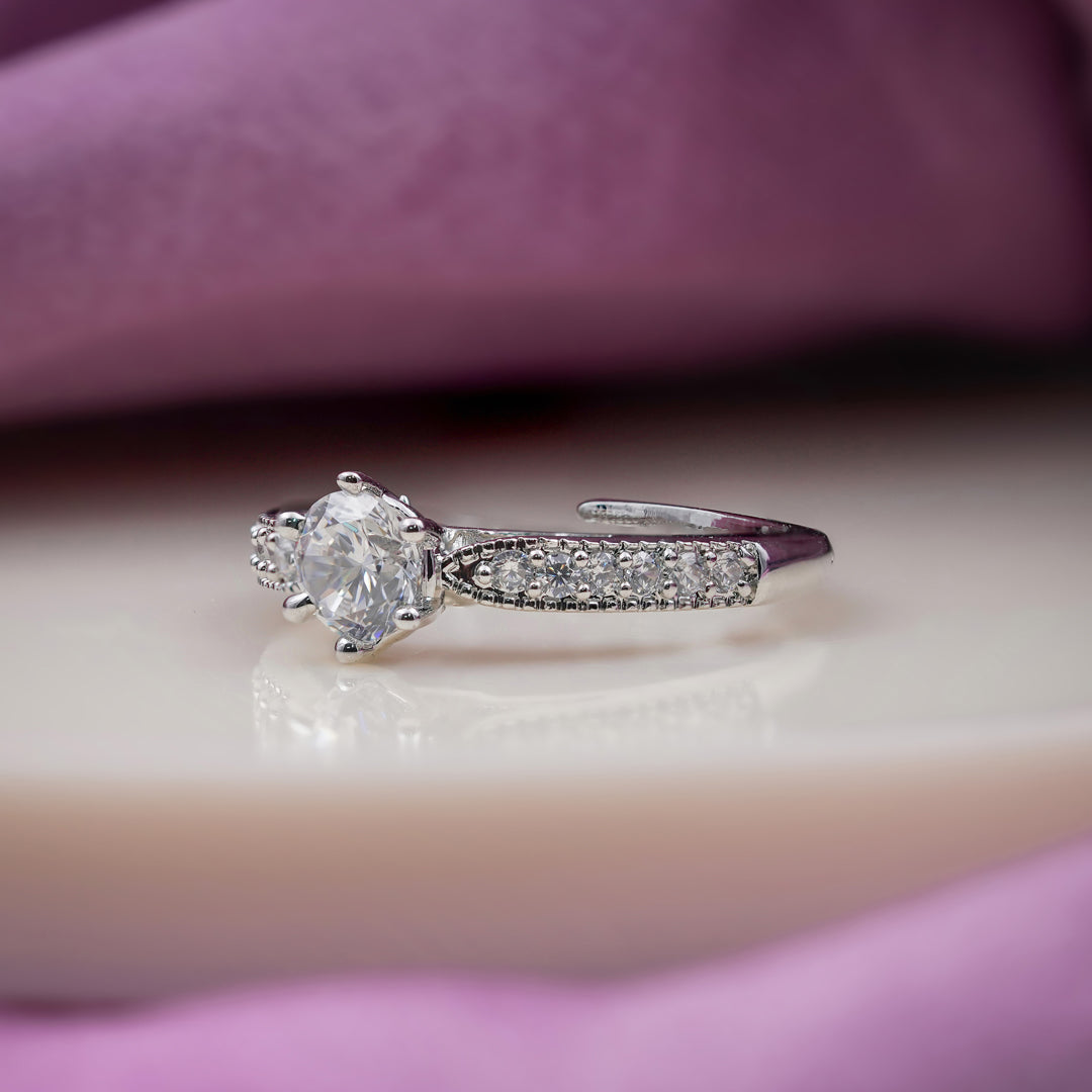 Classic Round Solitaire Milgrain Band Ring GWR-83