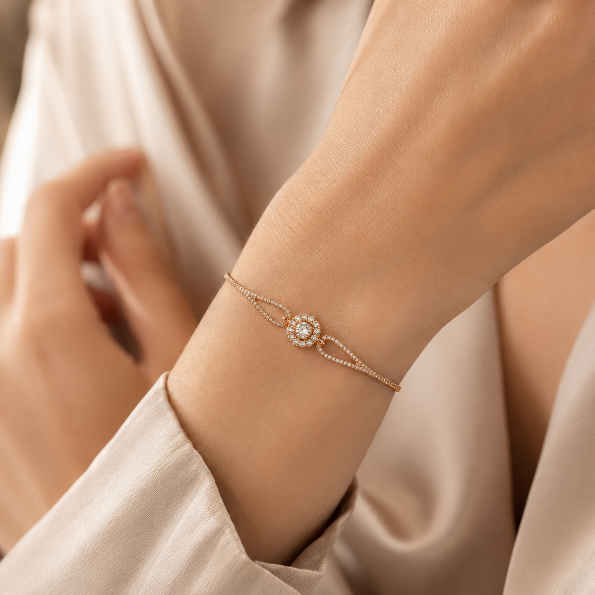 Solenne Sunburst Halo Bracelet GWB 180