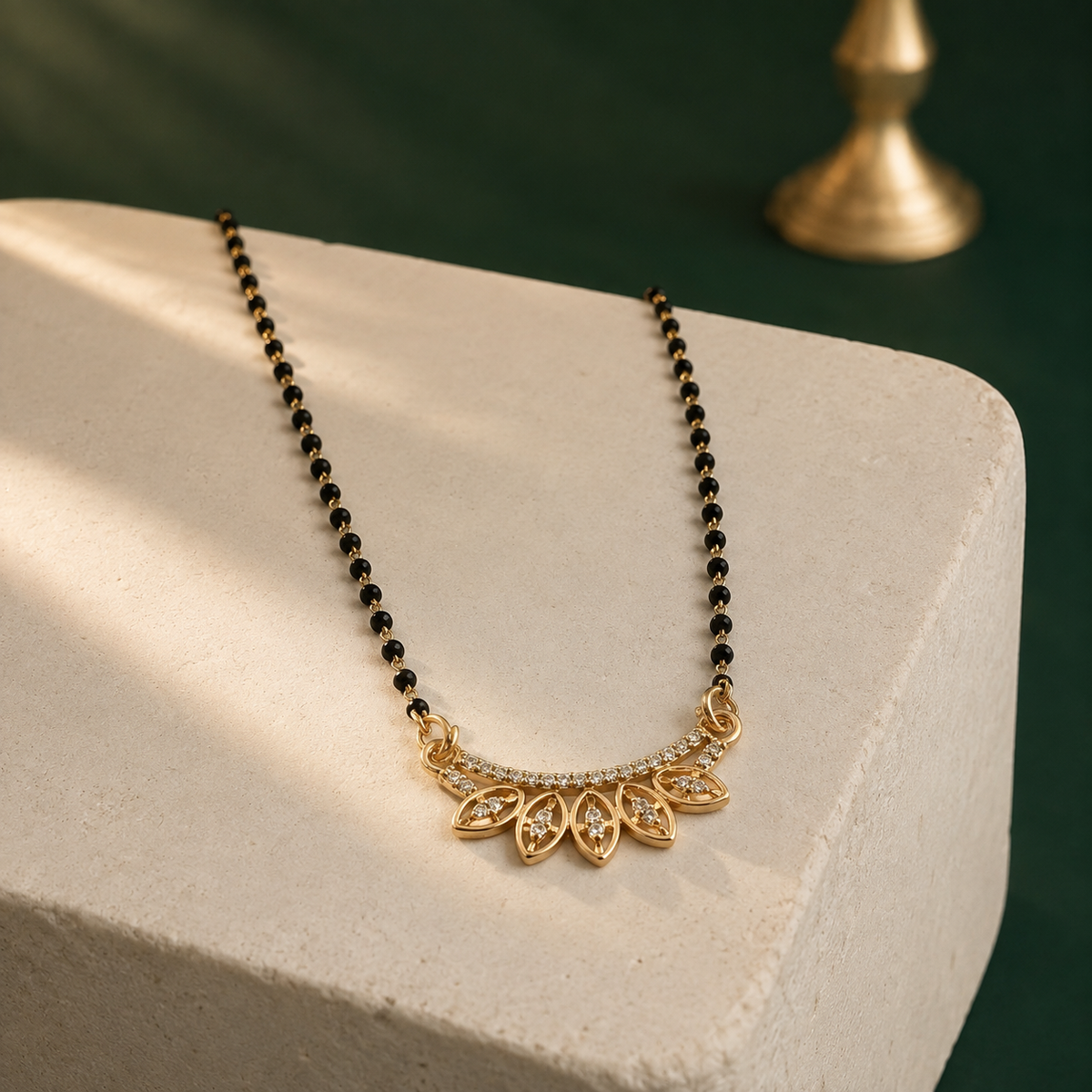 Elowen Five-Leaf Spark Women’s Mangalsutra GWM 31