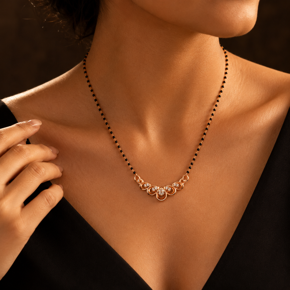 Roselle Bloom Crystal Women’s Mangalsutra GWM 36