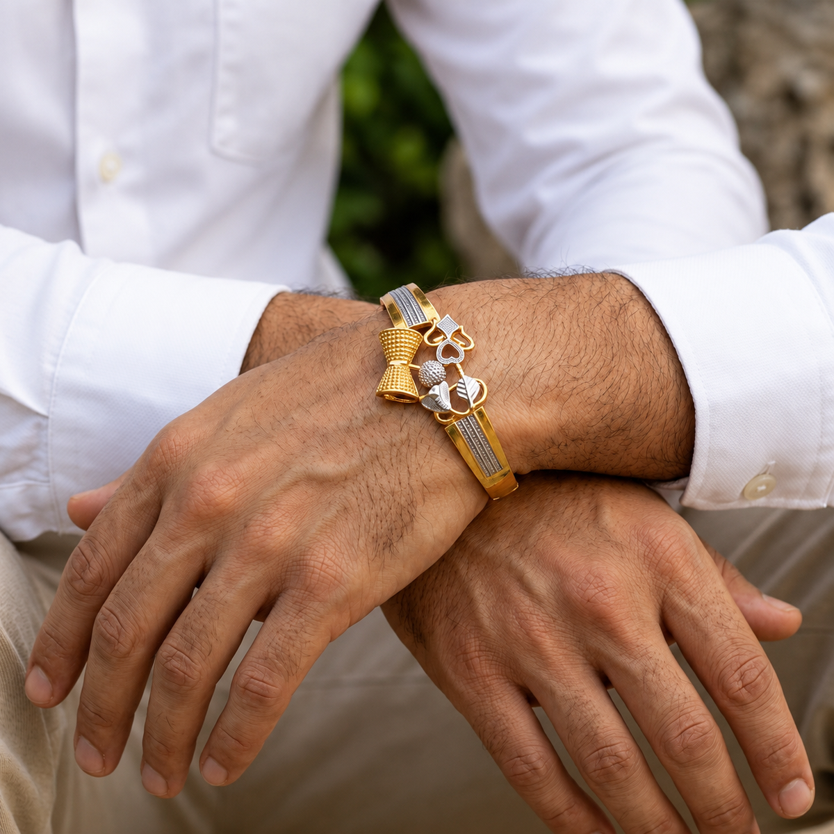 Royal Bow Dual-Tone Men’s Kada GMK-1
