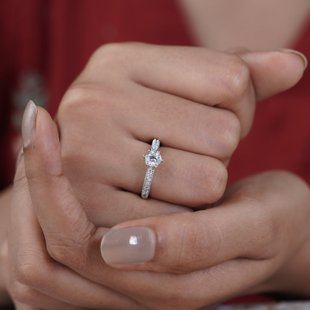 Classic Round Solitaire Milgrain Band Ring GWR-83