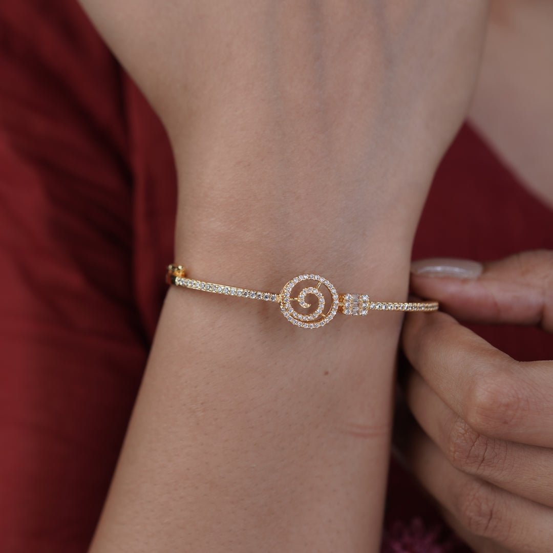 Sleek Spiral Swirl Baguette Kada GWK -17