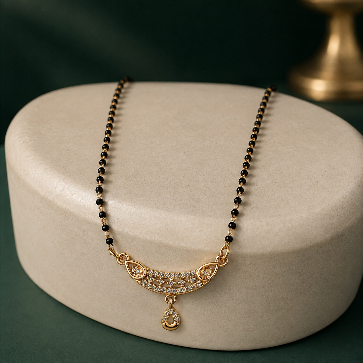 Elara Crystal Teardrop Women’s Mangalsutra GWM 22